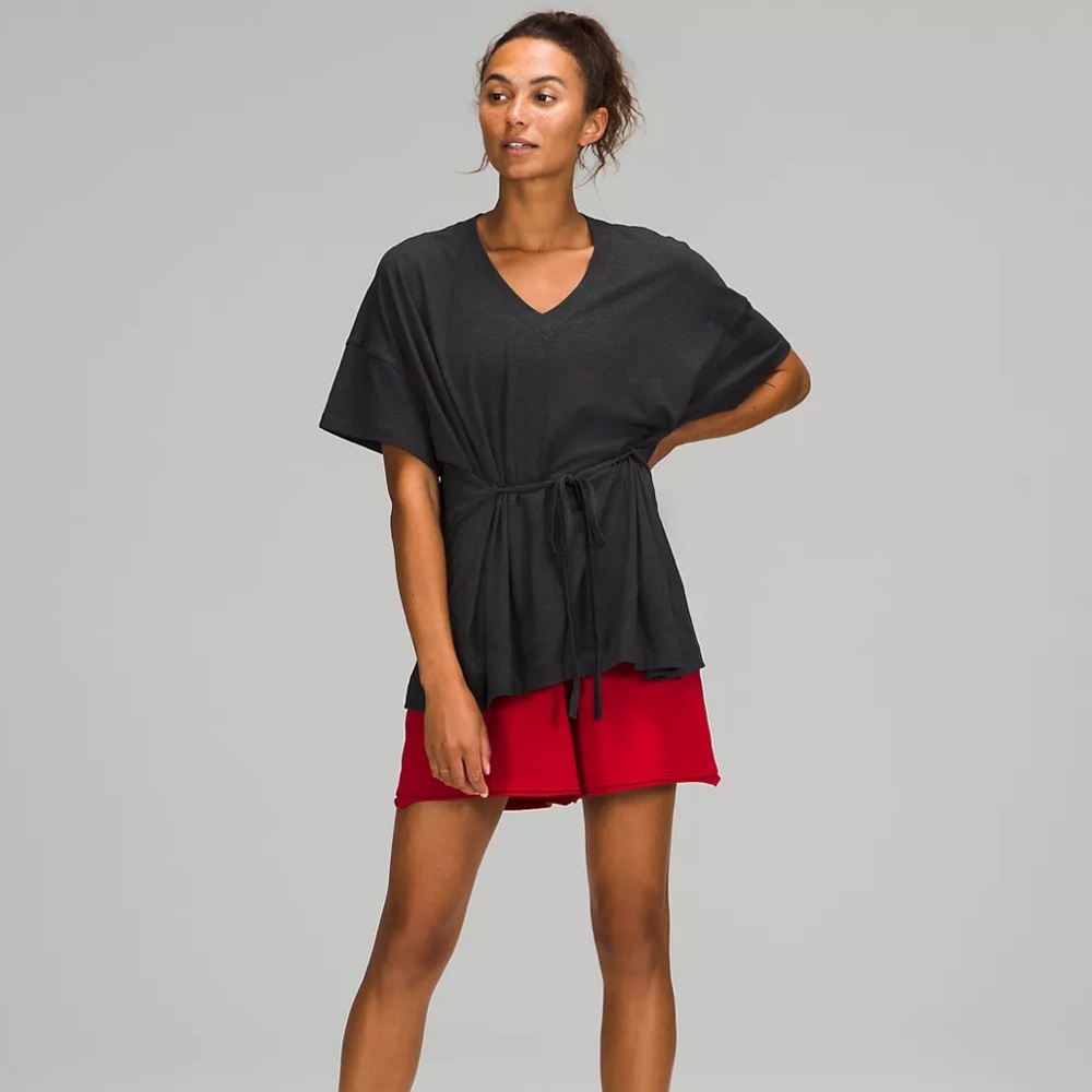 Lululemon Gray Oversized Side Tie V Neck T-Shirt Sz 2, 4, 6